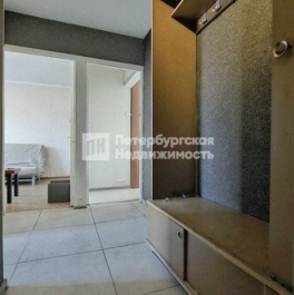 Продажа 2-комн квартиры на вторичном рынке Подвойского ул,  д. 24,  к. 1