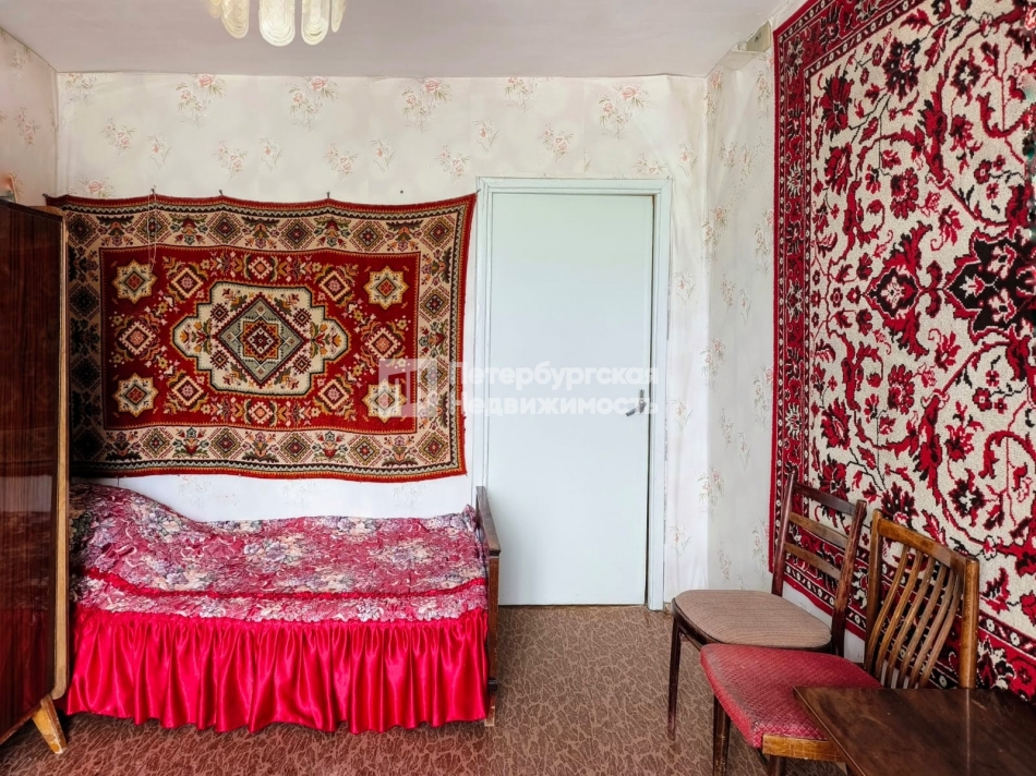 Продажа 3-комн квартиры на вторичном рынке поселок Торковичи, поселок Торковичи, ул Железнодорожная 1-я, д 5а