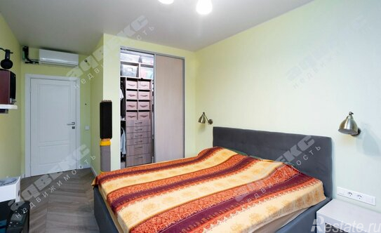 Продажа 2-комн квартиры на вторичном рынке проспект Королёва,  д. 59 к2