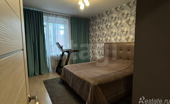 Продажа 2-комн квартиры на вторичном рынке улица Адмирала Трибуца,  д. 10