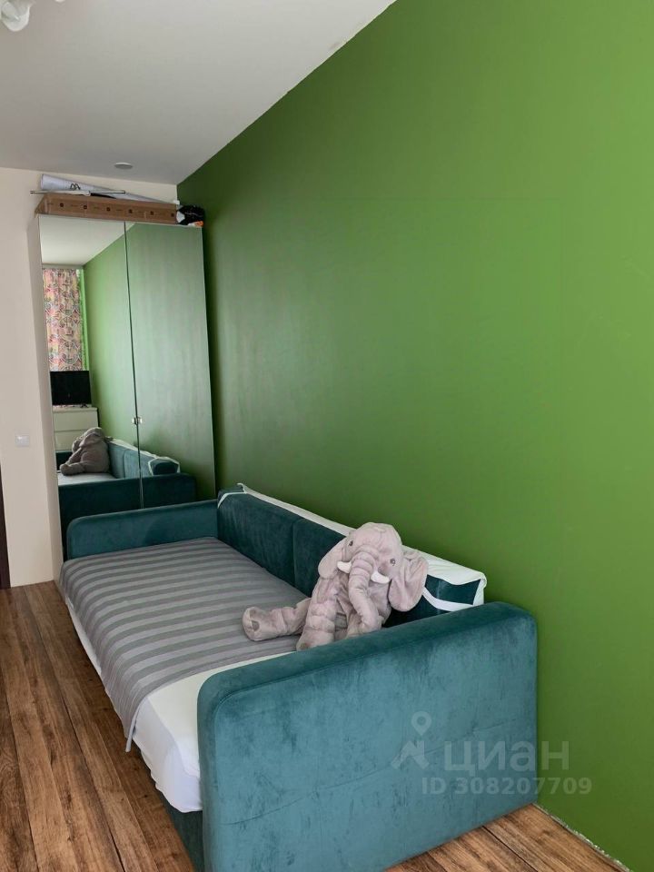 Аренда 1-комн квартиры на вторичном рынке Мурино, площадь Привокзальная, 3к2