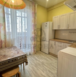 Продажа 1-комн квартиры на вторичном рынке Щемилово, ул Орлова,  д. 8