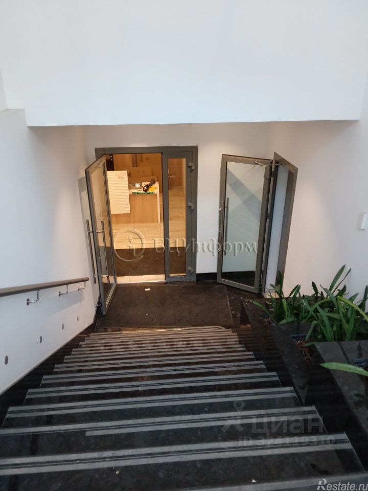 Аренда офиса Воскресенская набережная