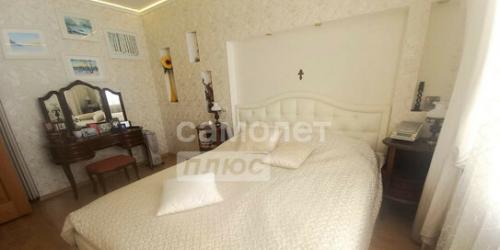 3-комн квартира Белградская улица,  д. 18