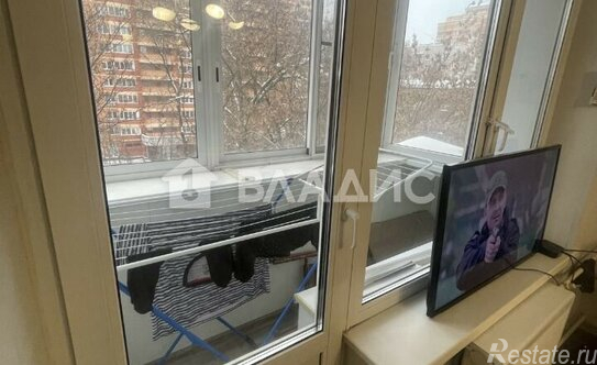 Продажа 2-комн квартиры на вторичном рынке улица Фабрициуса,  д. 33 к5