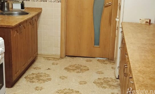 Продажа 2-комн квартиры на вторичном рынке Ладожская улица,  д. 7