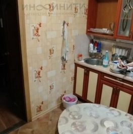Продажа 3-комн квартиры на вторичном рынке Очаковское шоссе,  д. 11 к1