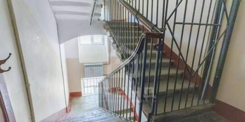 5-комн квартира ул Декабристов,  д. 11