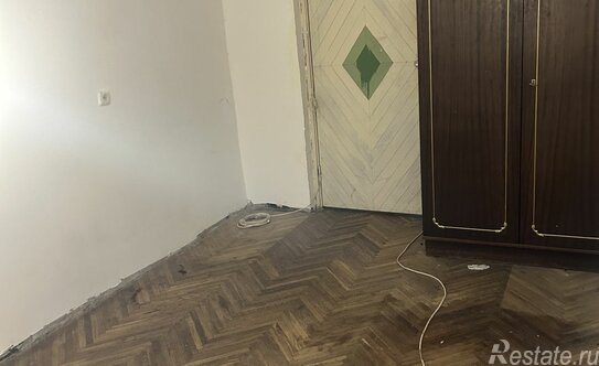 Продажа 3-комн квартиры на вторичном рынке Сиреневый б-р,  д. 16 к1