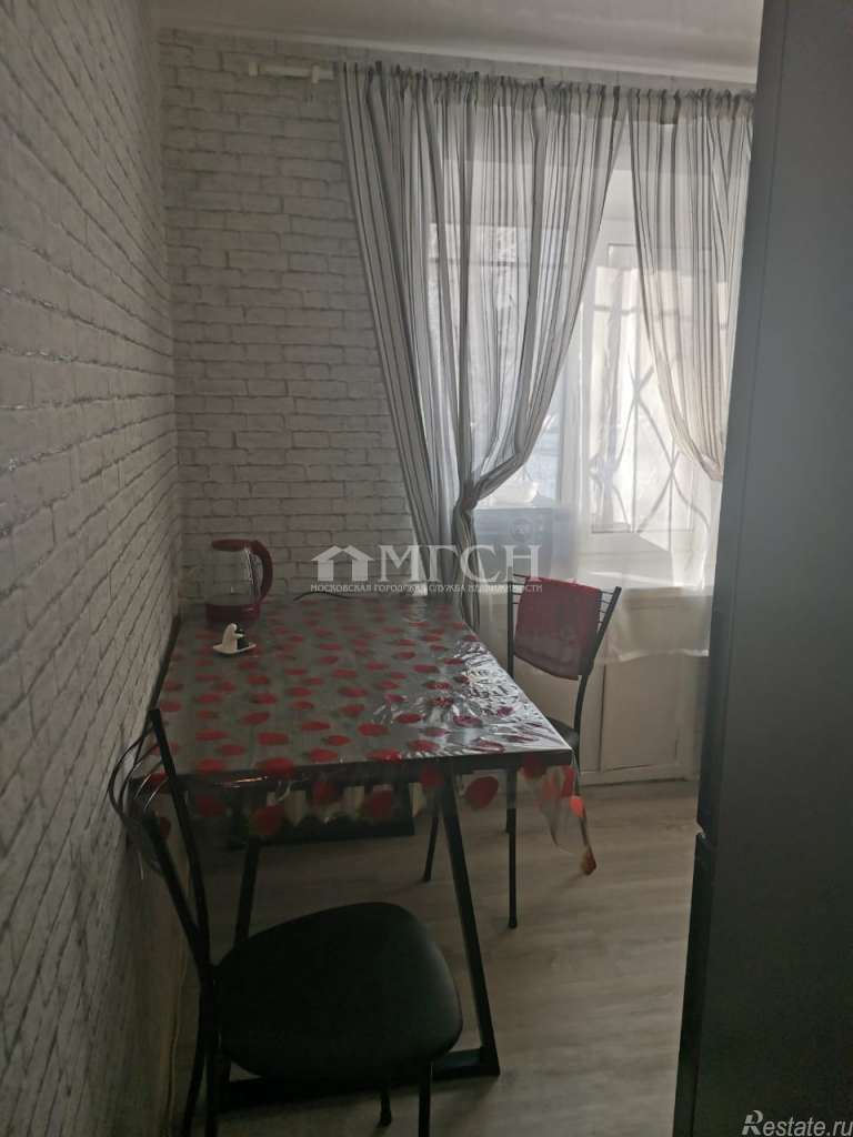 Продажа 2-комн квартиры на вторичном рынке Люберцы, улица Льва Толстого, 3