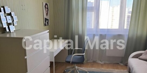 2-комн квартира Бартеневская улица,  д. 13