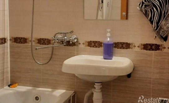 Продажа 1-комн квартиры на вторичном рынке ул Фёдора Абрамова,  д. 16,  к. 1