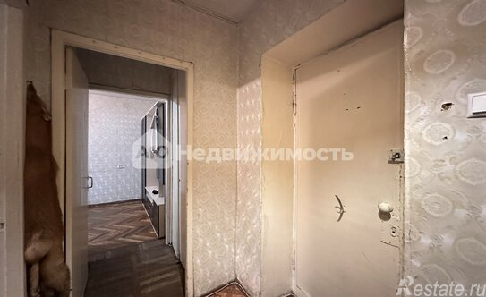Продажа 2-комн квартиры на вторичном рынке улица Бутлерова,  д. 8