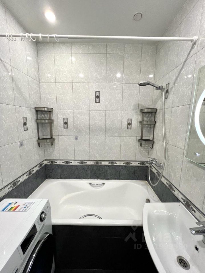 Продажа 2-комн квартиры на вторичном рынке Сабурово пгт, улица Парковая, 22