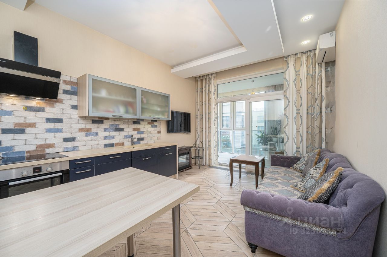 Продажа 2-комн квартиры на вторичном рынке улица Катерников, 10к1