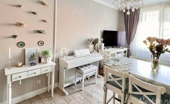 Продажа 3-комн квартиры на вторичном рынке Общественный пер,  д. 5