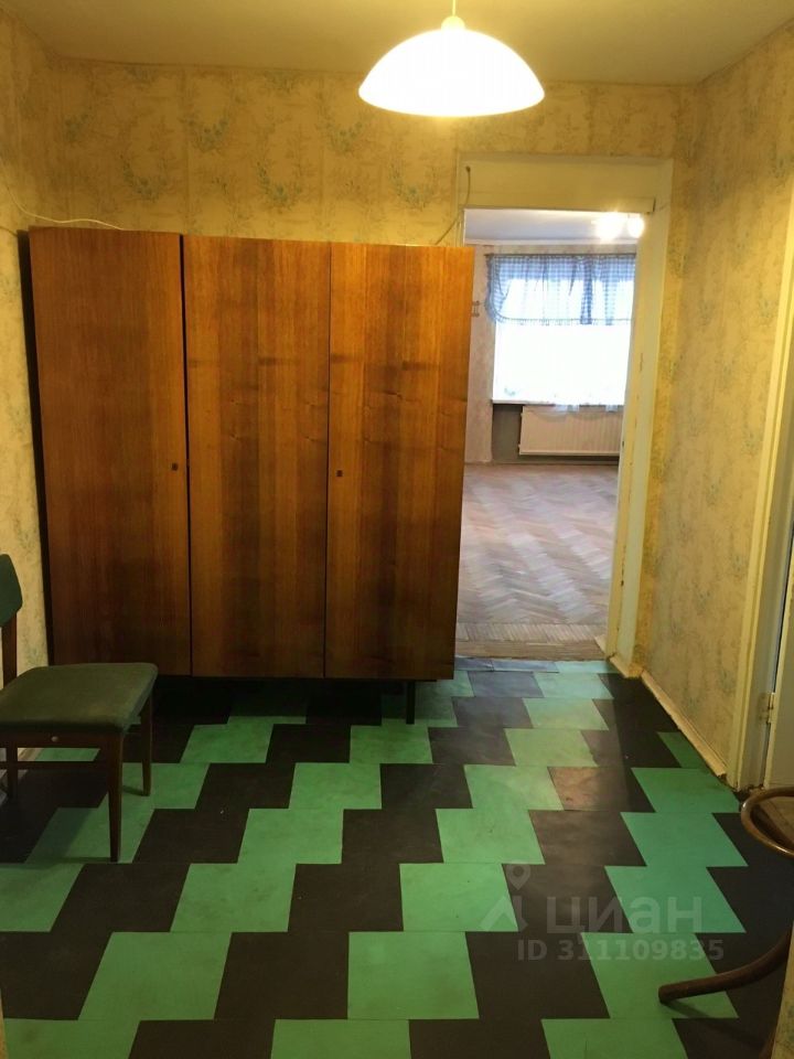 Продажа 2-комн квартиры на вторичном рынке проспект Культуры, 27