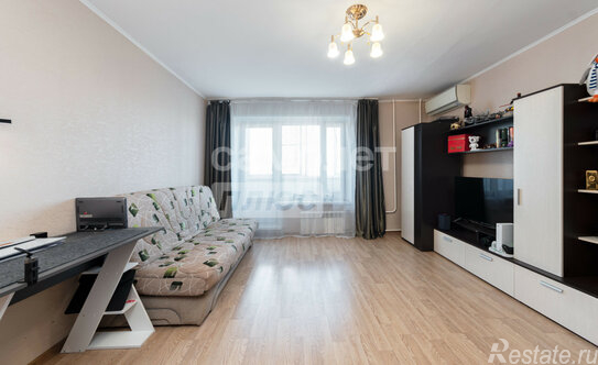 Продажа 1-комн квартиры на вторичном рынке улица Сталеваров,  д. 32