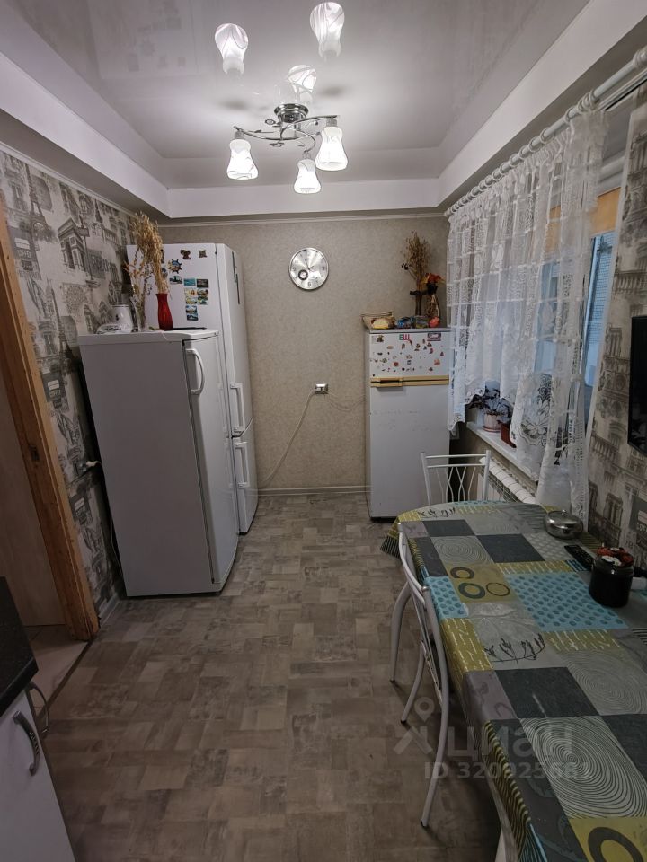 Продажа 4-комн квартиры на вторичном рынке Колпино, Тверская улица, 33