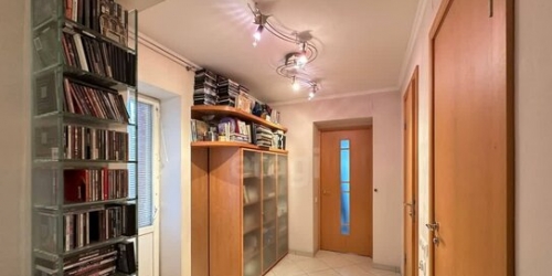 3-комн квартира Рашетова улица,  д. 6