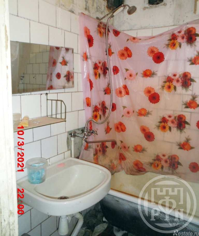 Продажа комнаты Кузьмоловский пос., Рядового Леонида Иванова ул. ,  д. 25