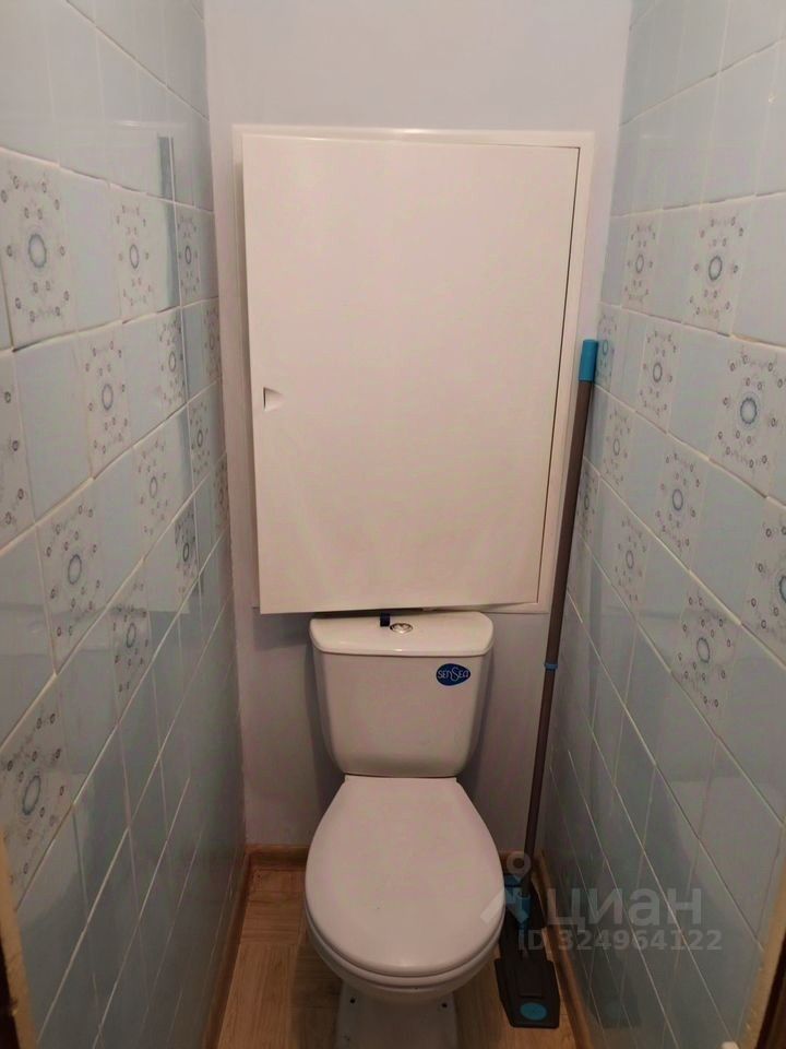 Продажа 2-комн квартиры на вторичном рынке улица 1-я Ватутинская, 19