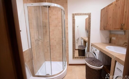 Аренда 4-комн квартиры на вторичном рынке Ботанический переулок,  д. 16