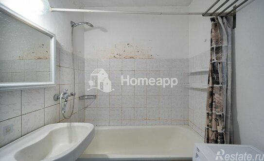 Продажа 2-комн квартиры на вторичном рынке Южнобутовская улица,  д. 21