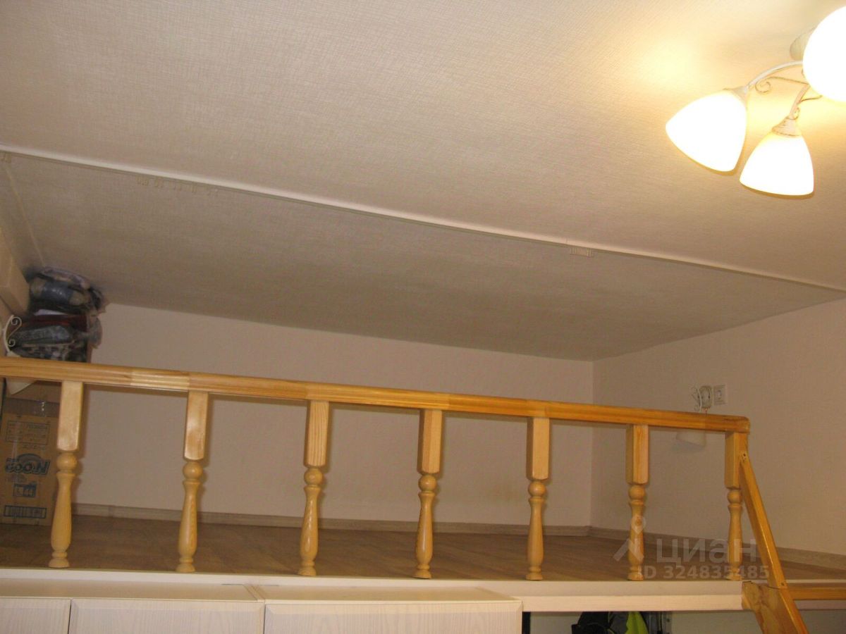 Продажа студии Никольская площадь,  д. 6