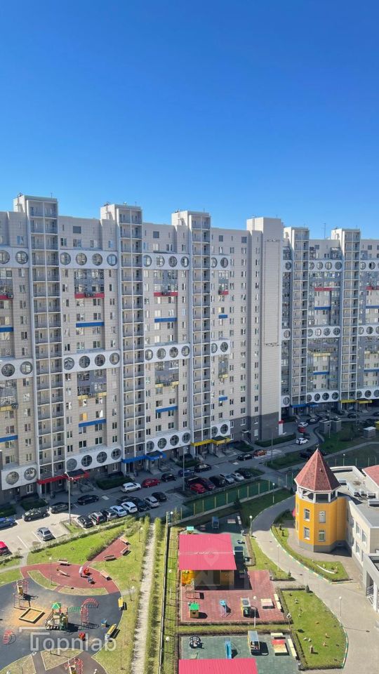 Продажа 2-комн квартиры на вторичном рынке Красногорск, бульвар Красногорский, 23к1