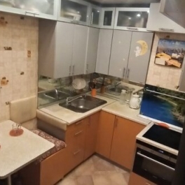 Продажа 2-комн квартиры на вторичном рынке Мичманская улица,  д. 4