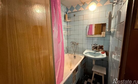 Продажа 2-комн квартиры на вторичном рынке Зеленый пр-кт,  д. 26