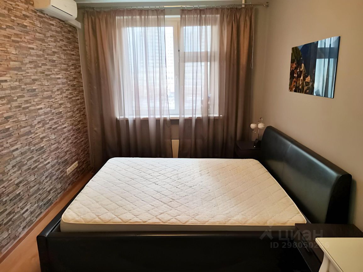 Продажа 2-комн квартиры на вторичном рынке Красногорск, бульвар Ильинский, 2