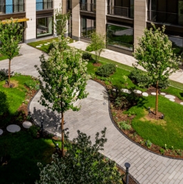 Продажа 2-комн квартиры на вторичном рынке наб Адмирала Лазарева,  д. 22