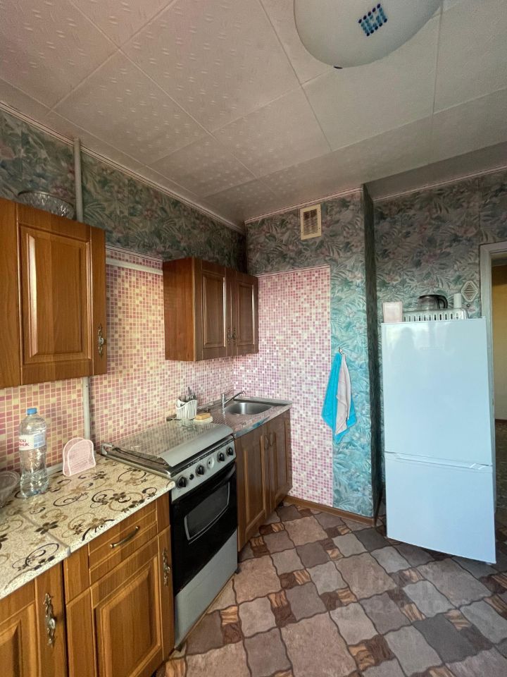 Продажа 2-комн квартиры на вторичном рынке улица Кораблестроителей, 23К1