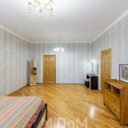 Аренда 3-комн квартиры на вторичном рынке улица Подковырова,  д. 16/65