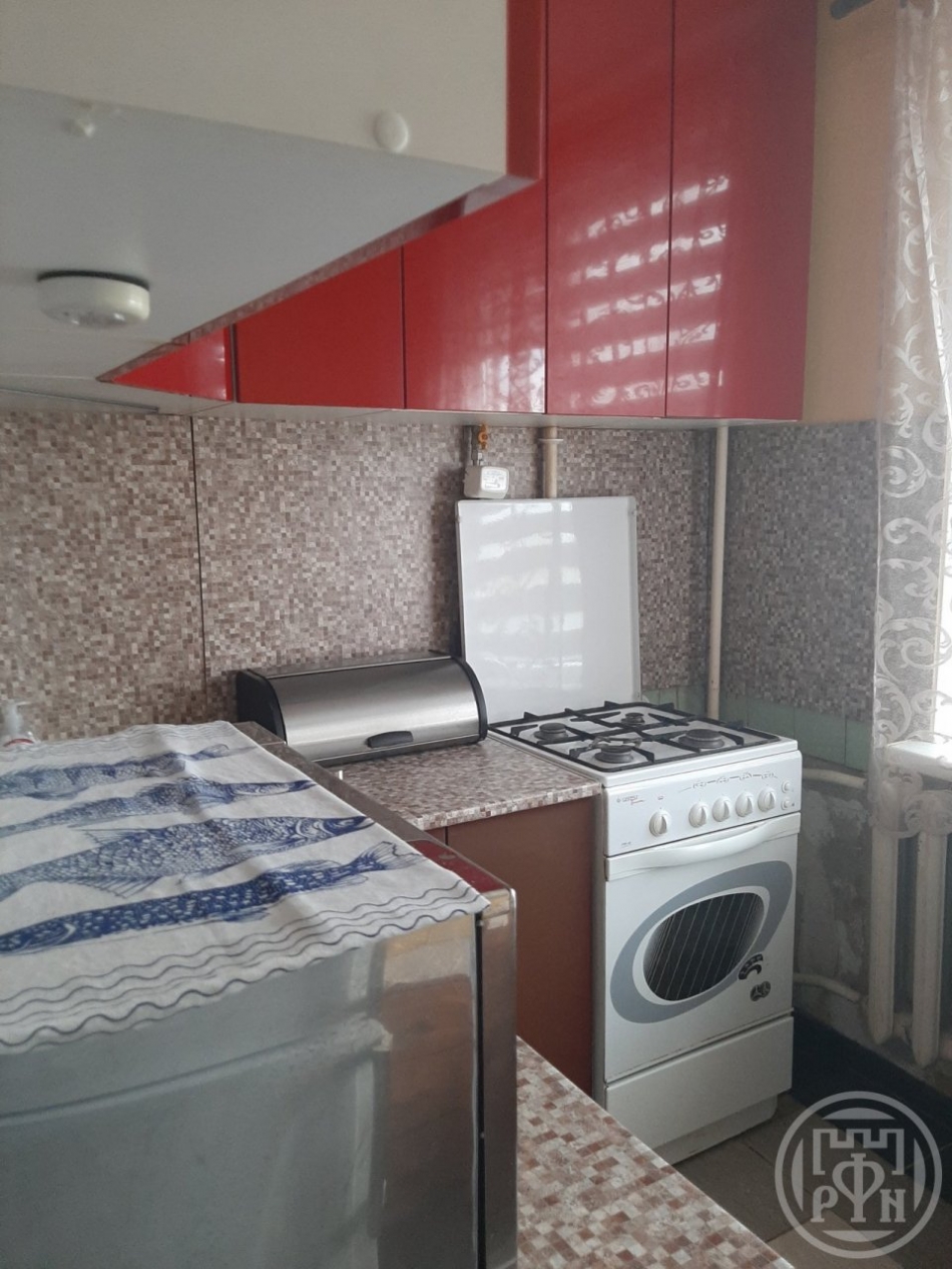 Продажа 3-комн квартиры на вторичном рынке Лесколово пос., Красноборская ул. ,  д. 61