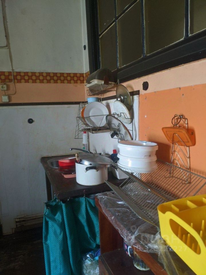 Продажа комнаты Захарьевская улица, 3