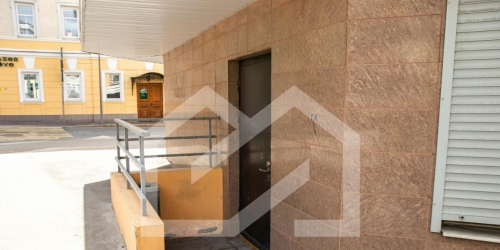 Торговое помещение Дровяной Б. пер,  д. 18