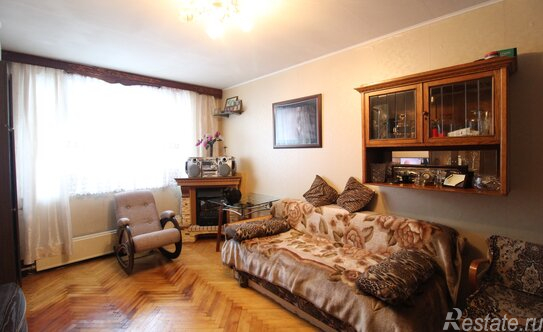 Продажа 2-комн квартиры на вторичном рынке улица Маршала Голованова,  д. 11