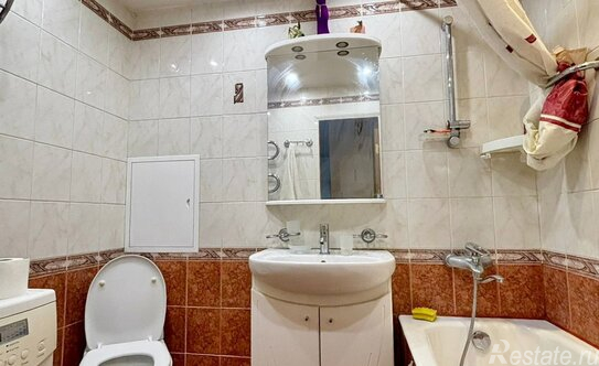 Продажа 2-комн квартиры на вторичном рынке ул Юных Ленинцев,  д. 3