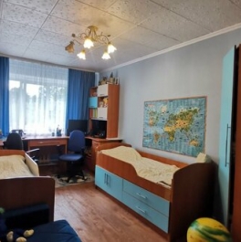 Продажа 2-комн квартиры на вторичном рынке Луга, Комсомольский пр-кт,  д. 38
