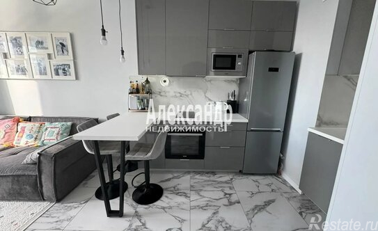 Продажа 3-комн квартиры на вторичном рынке ул Академика Константинова,  д. 1,  к. 2