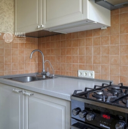 Продажа 3-комн квартиры на вторичном рынке Люберцы, улица Академика Северина,  д. 10