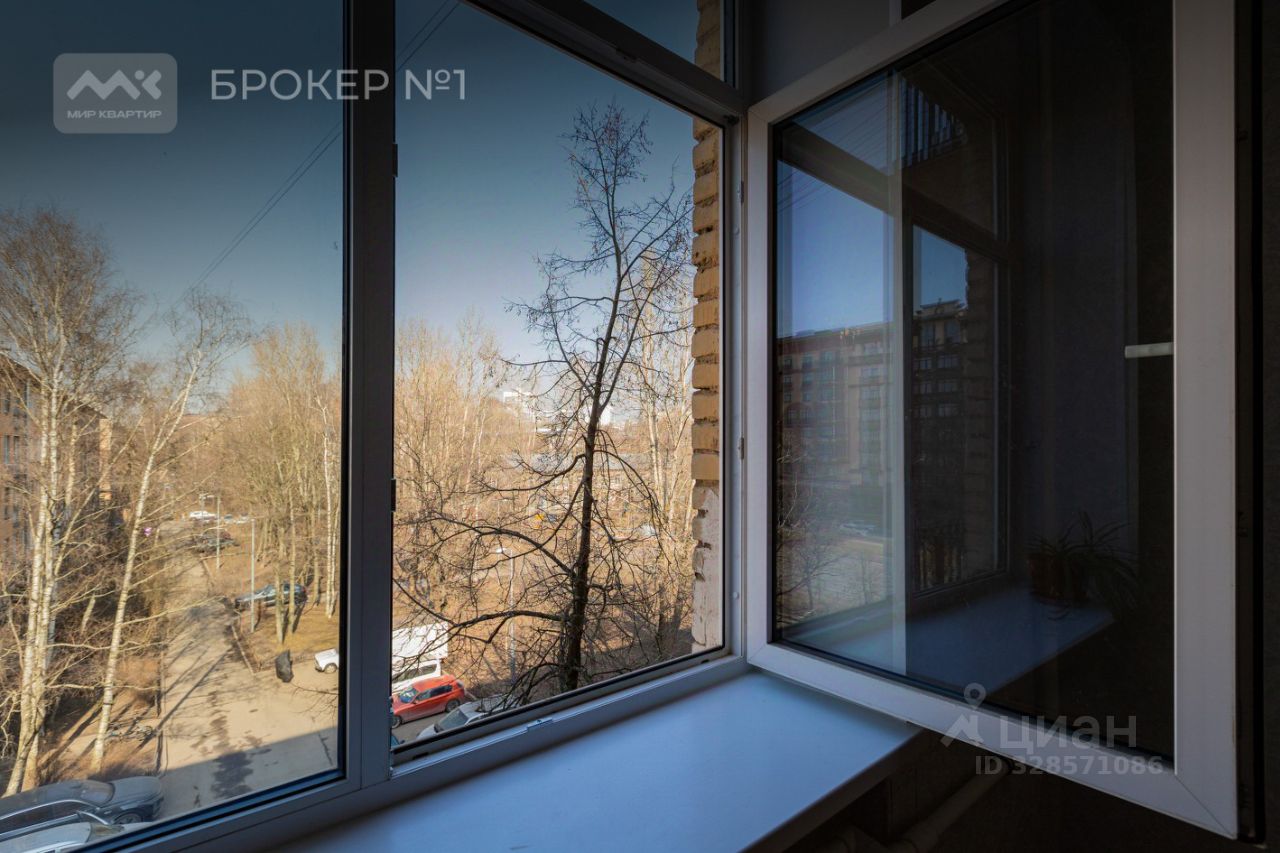 Продажа 3-комн квартиры на вторичном рынке Наличная улица, 31