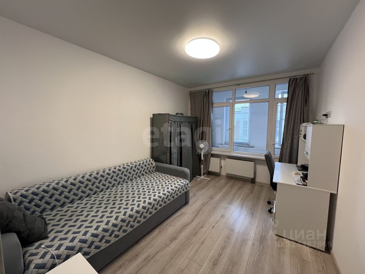 Продажа 1-комн квартиры на вторичном рынке Нахабино пгт, улица Покровская, 3к6