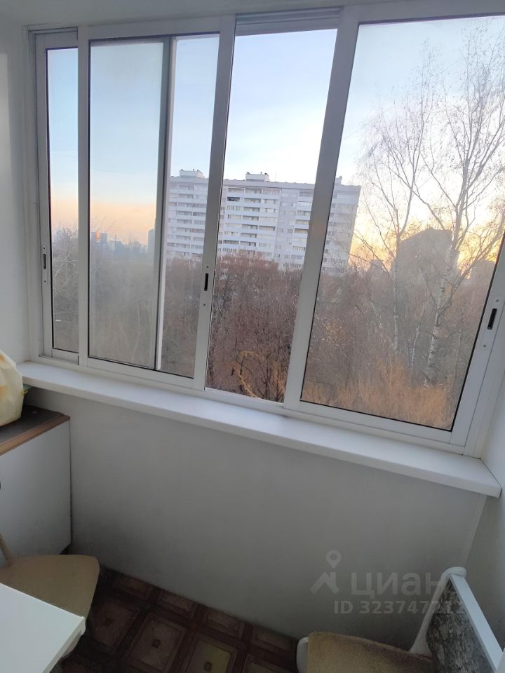 Продажа 3-комн квартиры на вторичном рынке Веерная улица, 3К6