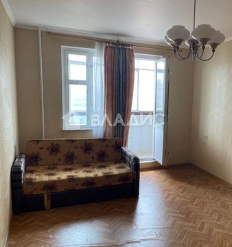 Продажа 2-комн квартиры на вторичном рынке Химки, ул. Бабакина,  д. 7