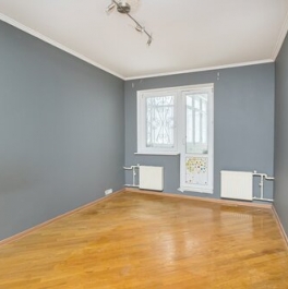 Продажа 3-комн квартиры на вторичном рынке ул Академика Бакулева,  д. 4