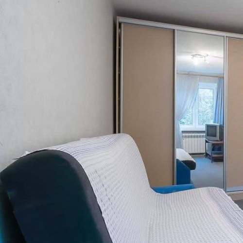 2-комн квартира Дубровка пгт, улица Томилина, 3